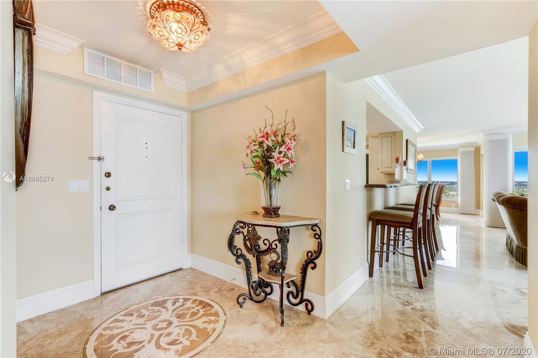 Vendido Recientemente: $985,000 (2 camas, 2 baños, 1567 Pies cuadrados)
