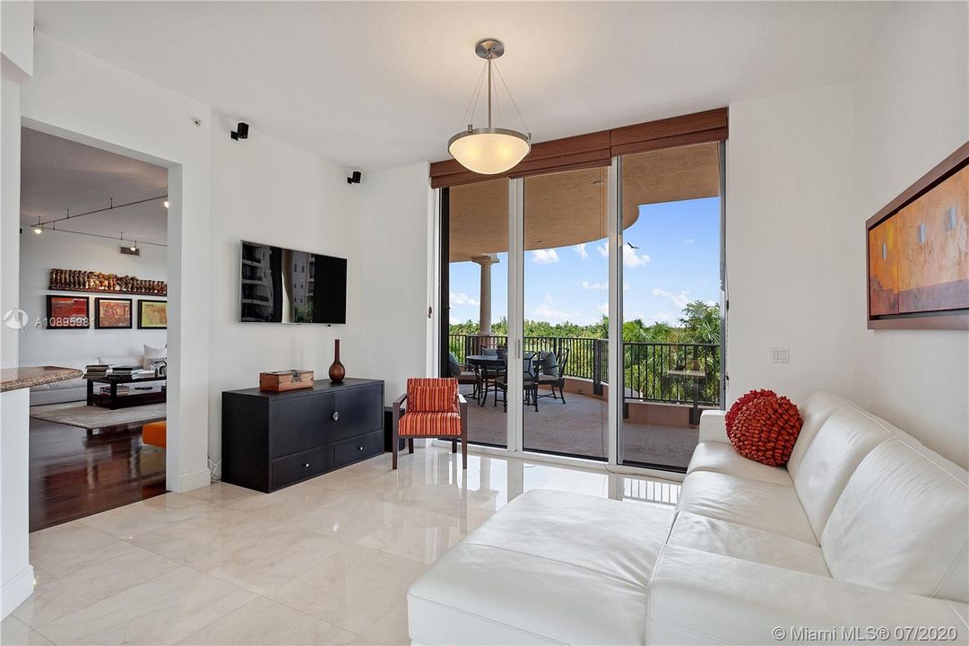 Recently Rented: $7,500 (4 beds, 4 baths, 3288 Square Feet)