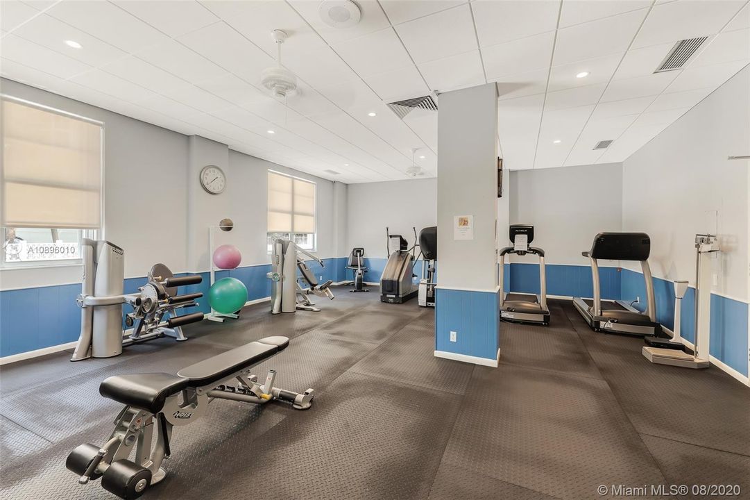 Недавно продано: $379,000 (1 спален, 1 ванн, 850 Квадратных фут)