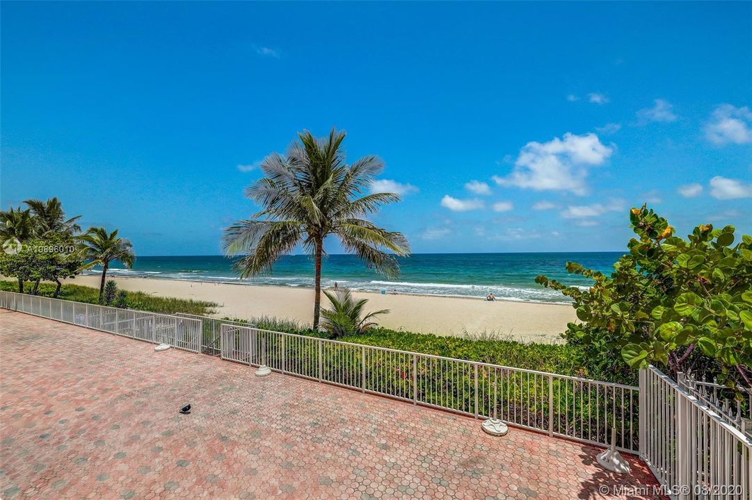 Недавно продано: $379,000 (1 спален, 1 ванн, 850 Квадратных фут)