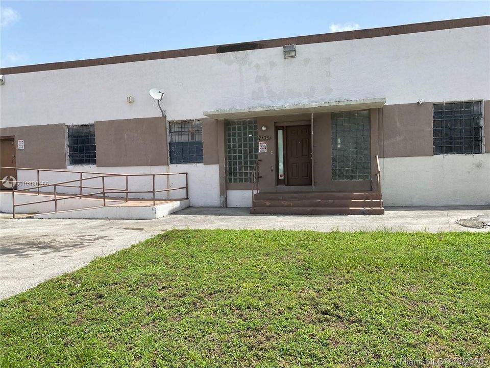 Vendido Recientemente: $1,900,000 (0 camas, 0 baños, 16982 Pies cuadrados)