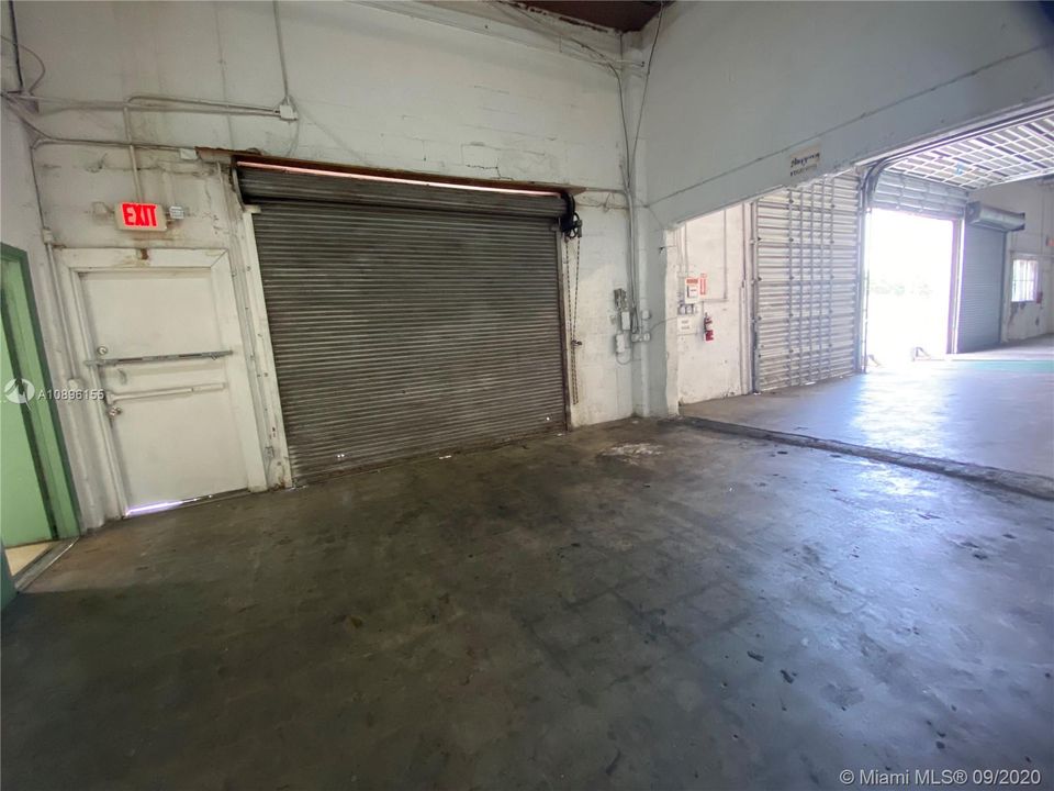 Vendido Recientemente: $1,900,000 (0 camas, 0 baños, 16982 Pies cuadrados)