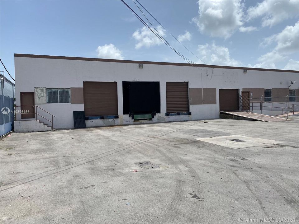 Vendido Recientemente: $1,900,000 (0 camas, 0 baños, 16982 Pies cuadrados)