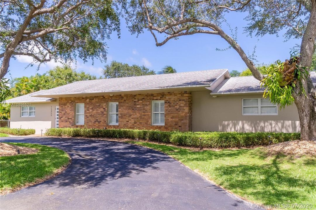 Vendido Recientemente: $775,000 (4 camas, 3 baños, 2679 Pies cuadrados)