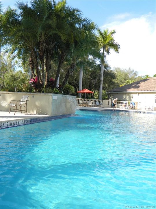 Vendido Recientemente: $229,000 (3 camas, 2 baños, 1383 Pies cuadrados)
