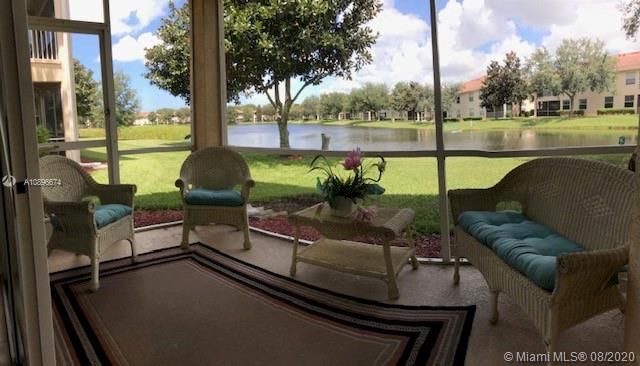 Vendido Recientemente: $229,000 (3 camas, 2 baños, 1383 Pies cuadrados)
