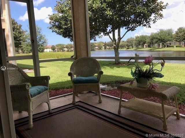 Vendido Recientemente: $229,000 (3 camas, 2 baños, 1383 Pies cuadrados)