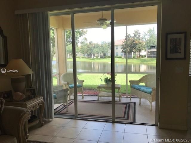 Vendido Recientemente: $229,000 (3 camas, 2 baños, 1383 Pies cuadrados)