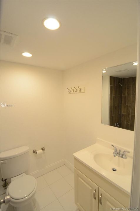 Recently Sold: $169,500 (2 beds, 2 baths, 1060 Square Feet)