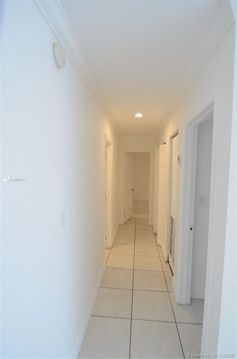 Recently Sold: $169,500 (2 beds, 2 baths, 1060 Square Feet)