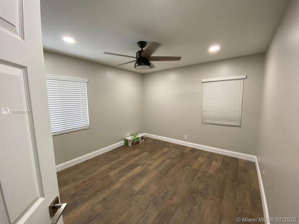 Recently Rented: $3,800 (4 beds, 2 baths, 2322 Square Feet)