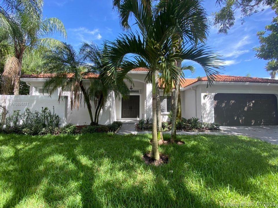 Recently Rented: $3,800 (4 beds, 2 baths, 2322 Square Feet)