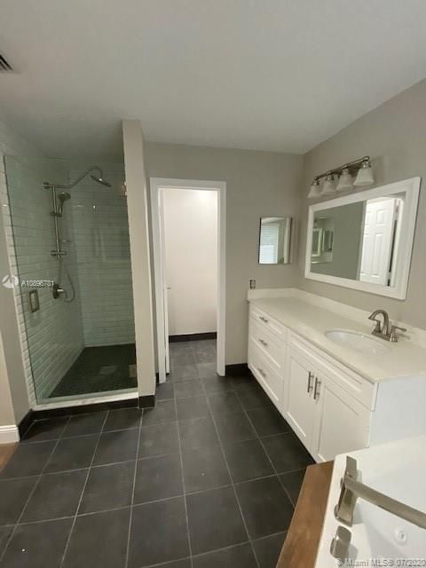Recently Rented: $3,800 (4 beds, 2 baths, 2322 Square Feet)