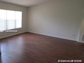 Recently Sold: $135,000 (2 beds, 2 baths, 1148 Square Feet)