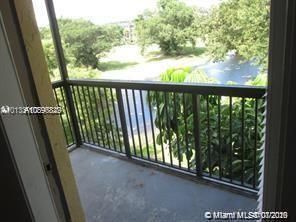 Recently Sold: $135,000 (2 beds, 2 baths, 1148 Square Feet)