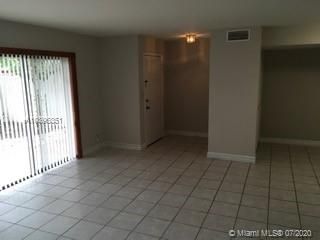 Recently Rented: $2,295 (3 beds, 2 baths, 1640 Square Feet)