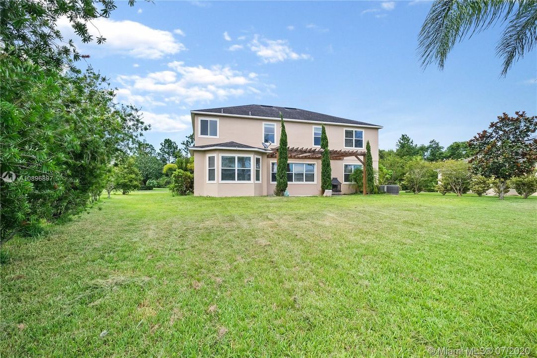 Recently Sold: $279,900 (5 beds, 3 baths, 3379 Square Feet)
