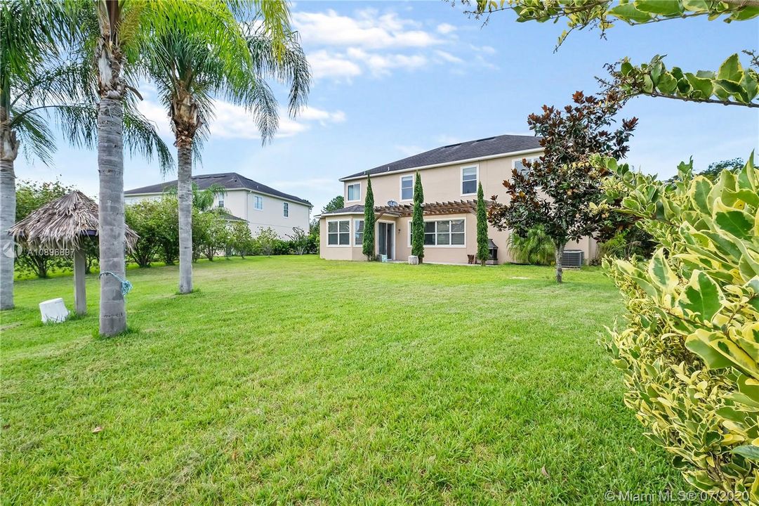 Recently Sold: $279,900 (5 beds, 3 baths, 3379 Square Feet)