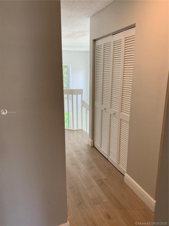 Recently Rented: $2,900 (4 beds, 2 baths, 1692 Square Feet)