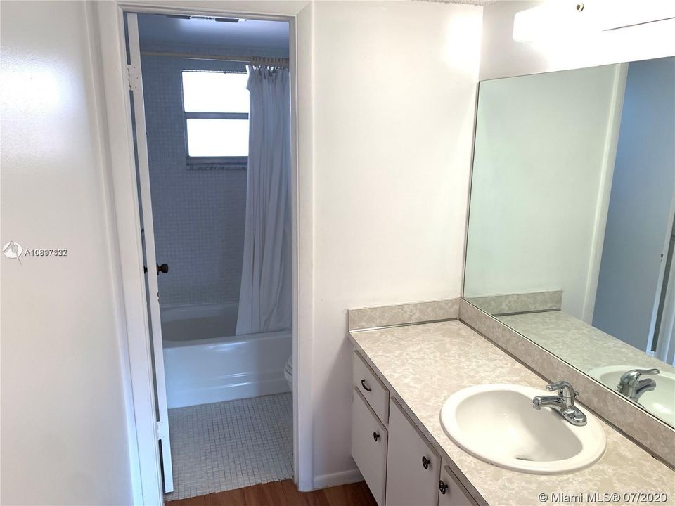 Recently Sold: $50,000 (1 beds, 1 baths, 730 Square Feet)