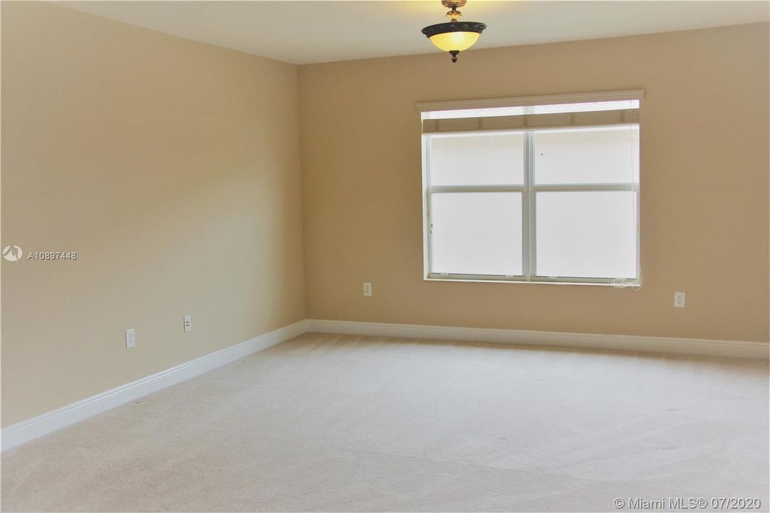 42 Loft area upstairs