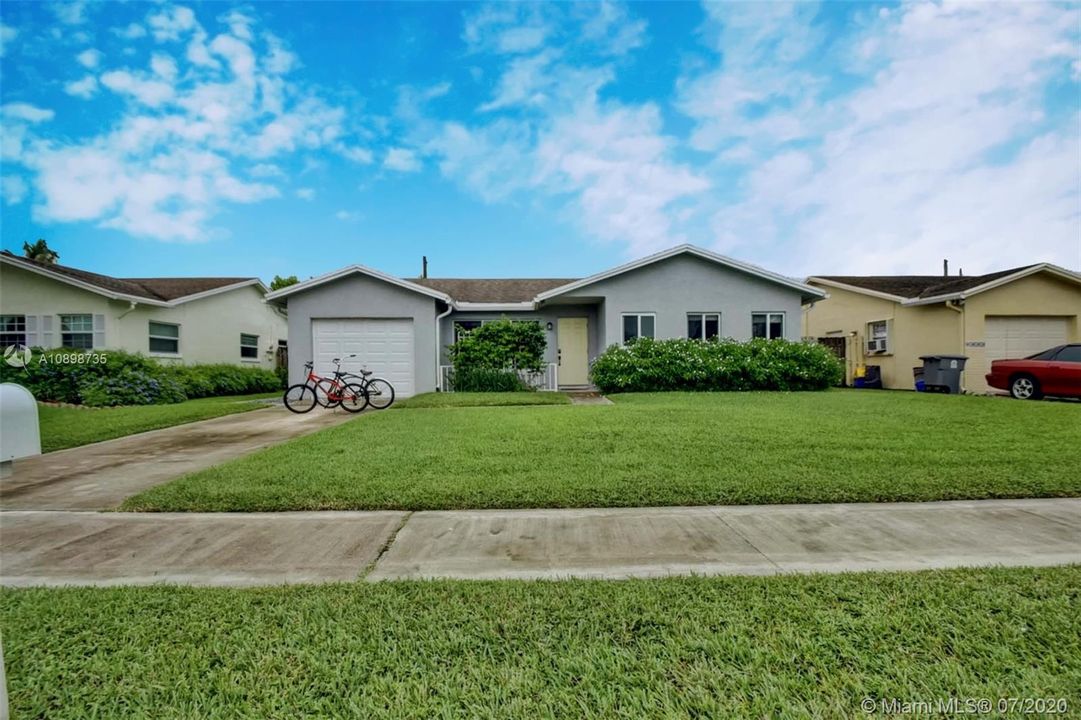 Vendido Recientemente: $380,000 (3 camas, 2 baños, 1493 Pies cuadrados)