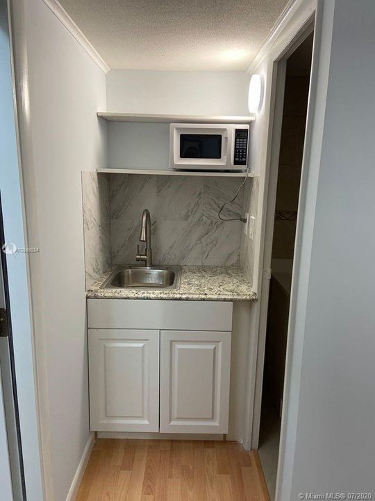 Vendido Recientemente: $81,900 (3 camas, 3 baños, 0 Pies cuadrados)