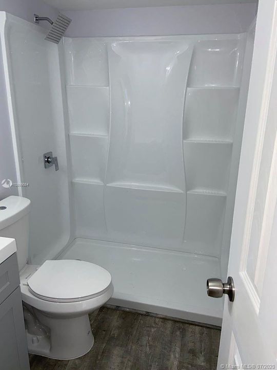 Vendido Recientemente: $81,900 (3 camas, 3 baños, 0 Pies cuadrados)