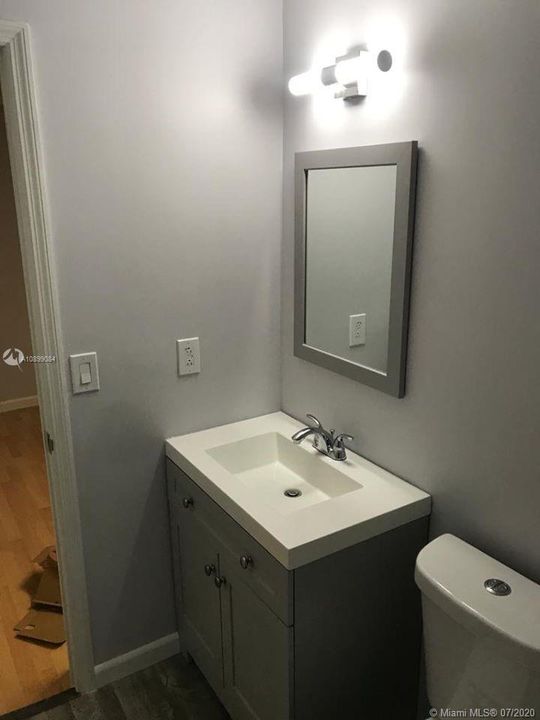 Vendido Recientemente: $81,900 (3 camas, 3 baños, 0 Pies cuadrados)