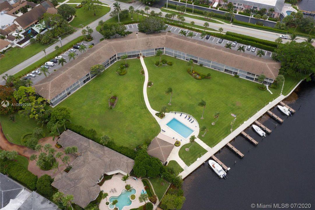 Recently Sold: $349,900 (2 beds, 2 baths, 750 Square Feet)