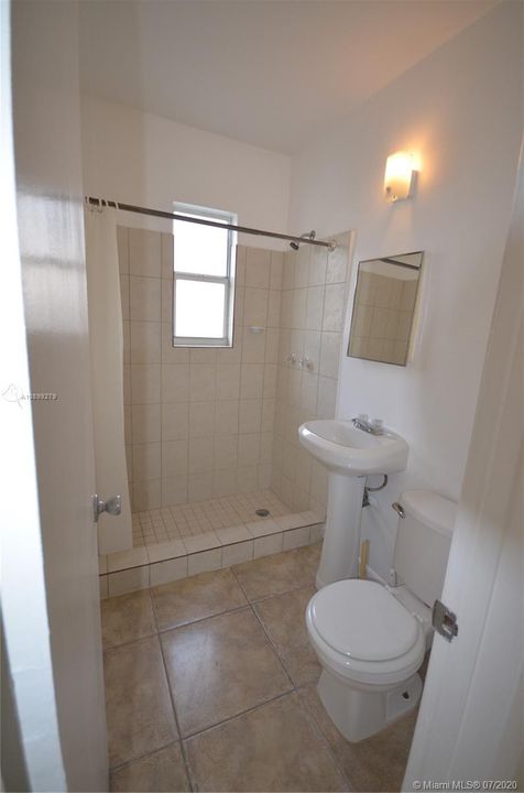 Recientemente alquilado: $870 (0 camas, 1 baños, 324 Pies cuadrados)