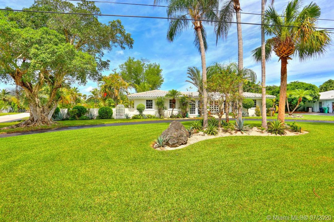 Front yard. Palmetto Bay. Corner lot on a no-through street.