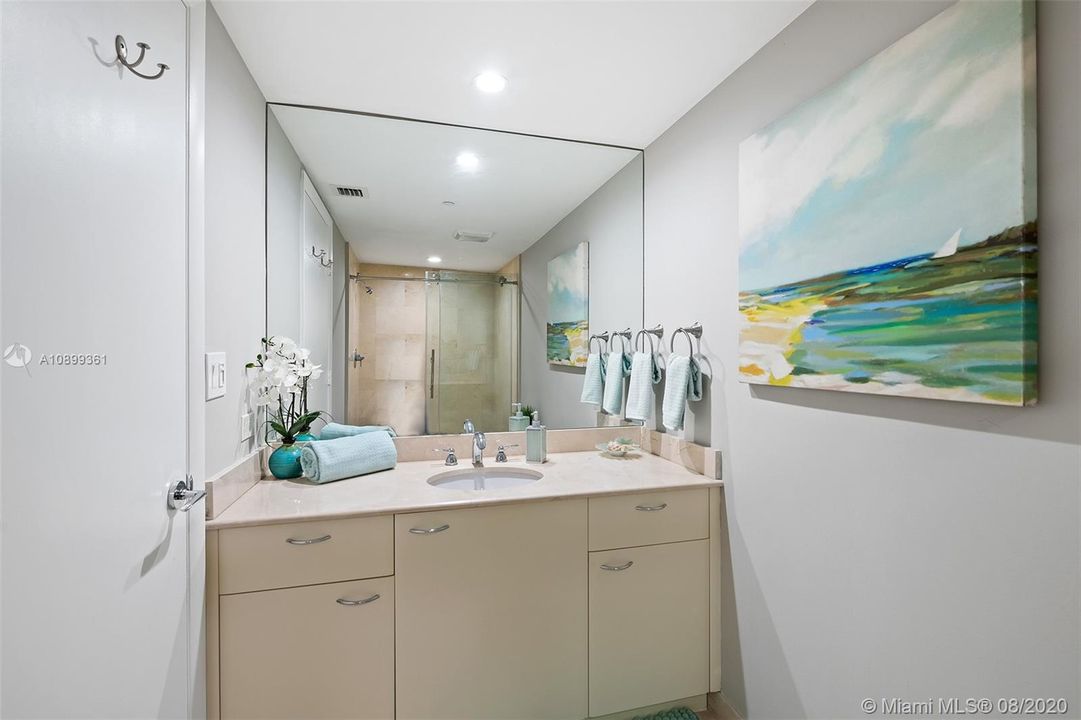 Ensuite bathroom