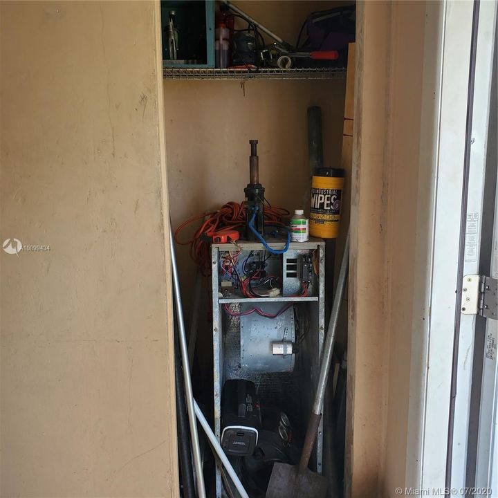 Recently Sold: $169,900 (3 beds, 2 baths, 1100 Square Feet)