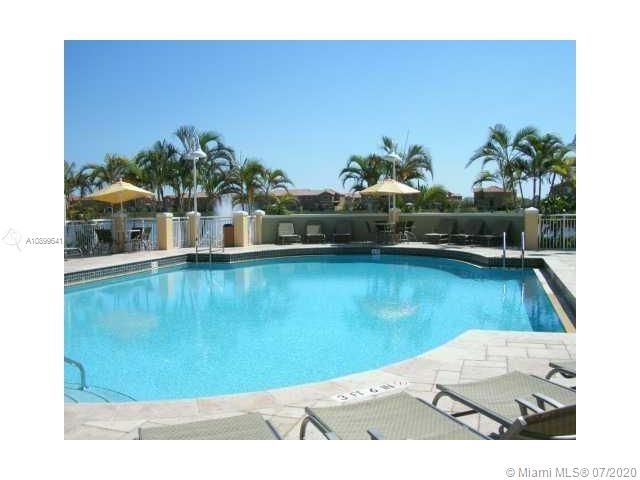 Recently Sold: $139,000 (1 beds, 1 baths, 813 Square Feet)