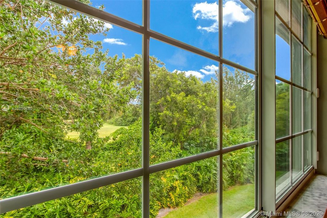 Recently Sold: $255,000 (3 beds, 3 baths, 1560 Square Feet)