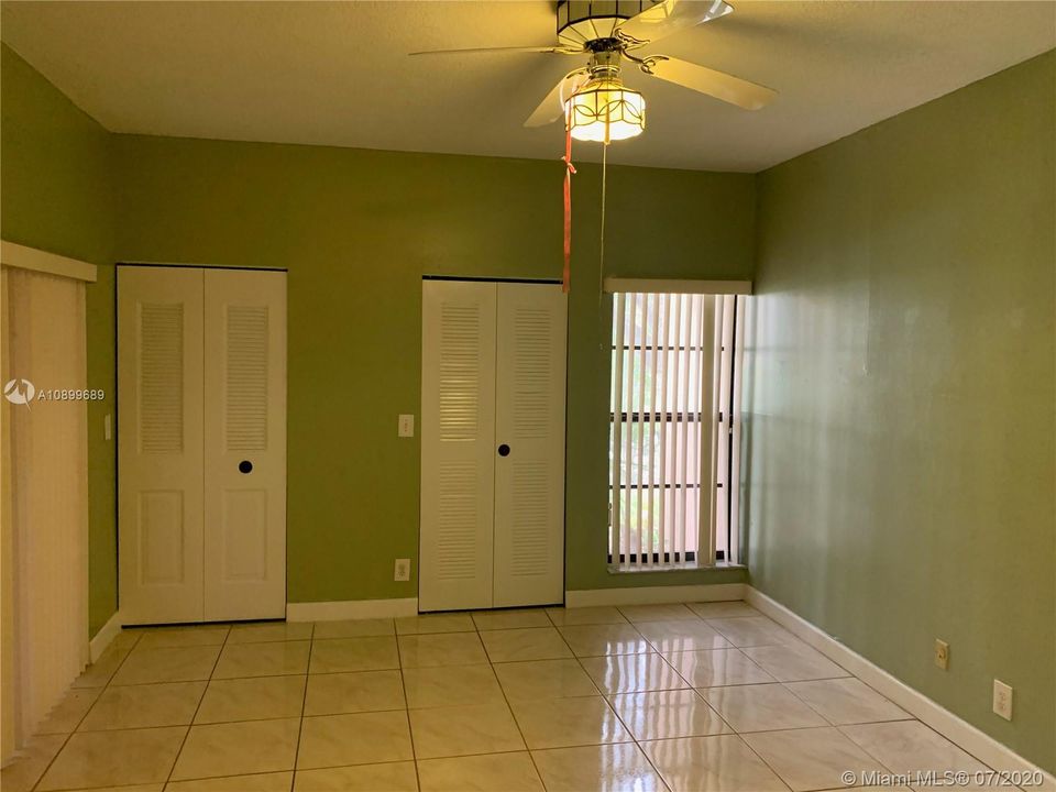Recientemente alquilado: $1,600 (2 camas, 2 baños, 1080 Pies cuadrados)