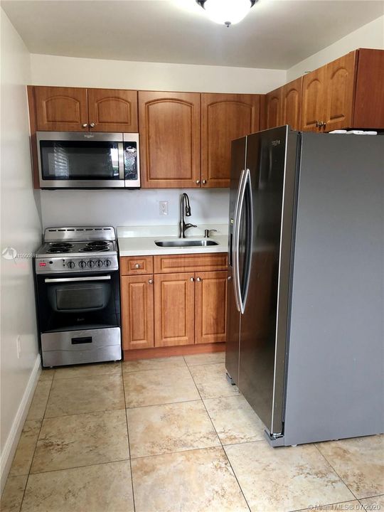 Recently Rented: $1,100 (2 beds, 1 baths, 600 Square Feet)