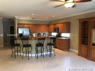 Recently Rented: $3,650 (5 beds, 3 baths, 3033 Square Feet)