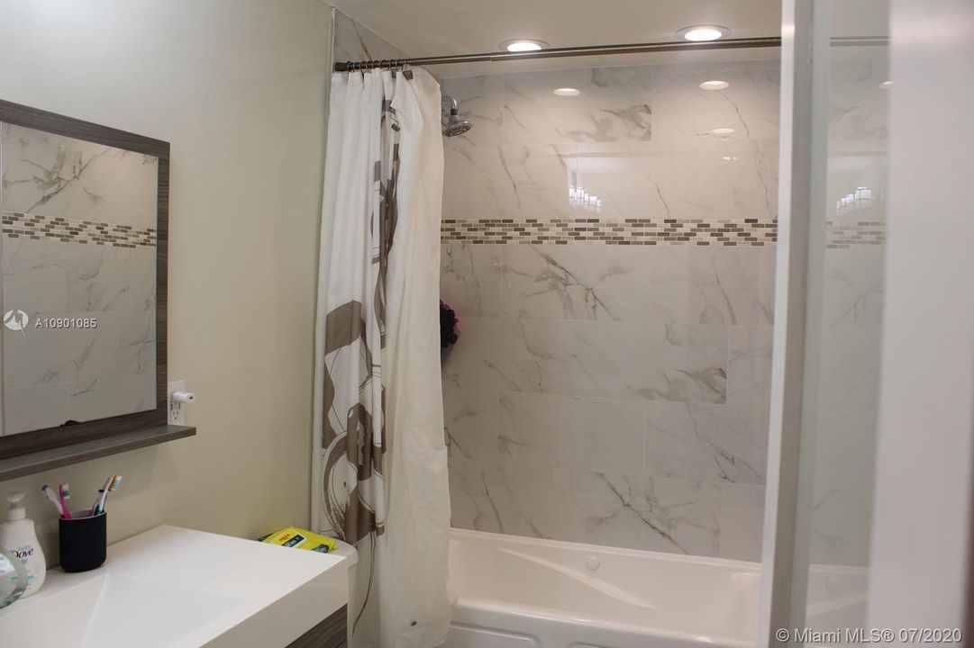 Недавно арендовано: $2,900 (3 спален, 3 ванн, 1397 Квадратных фут)