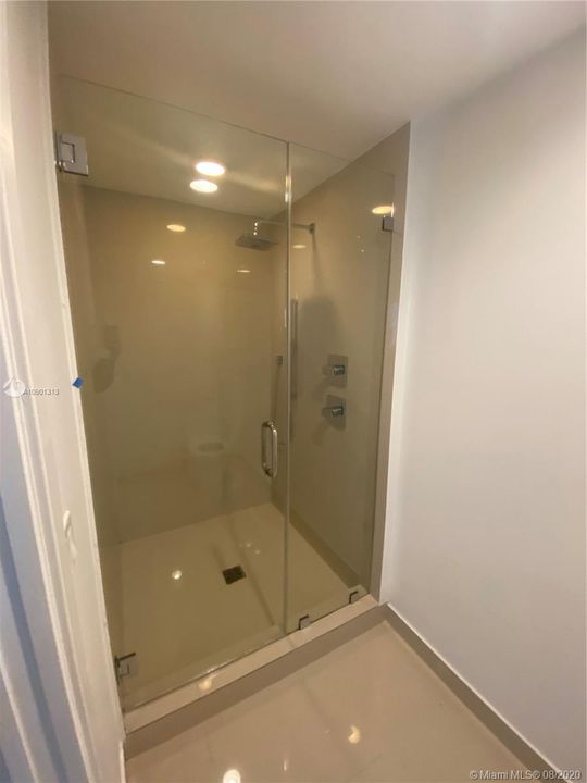 Recientemente alquilado: $3,400 (3 camas, 3 baños, 0 Pies cuadrados)