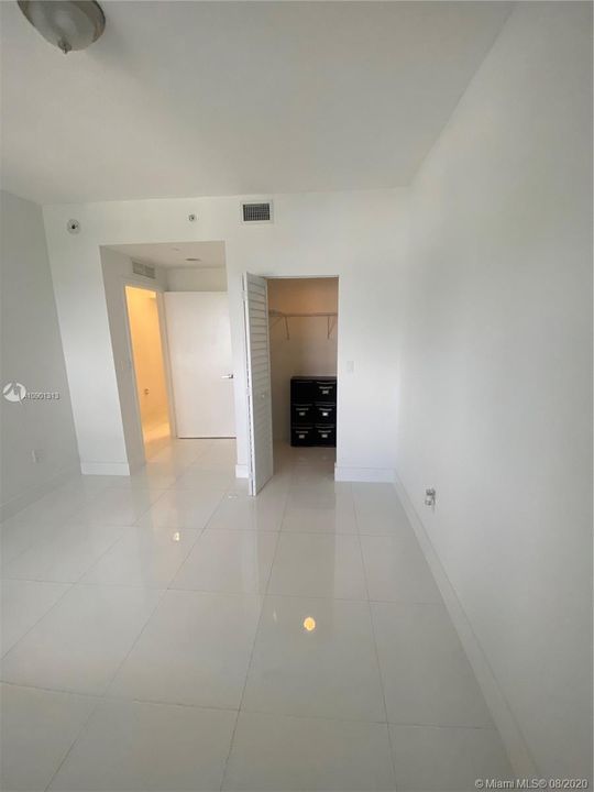 Recientemente alquilado: $3,400 (3 camas, 3 baños, 0 Pies cuadrados)