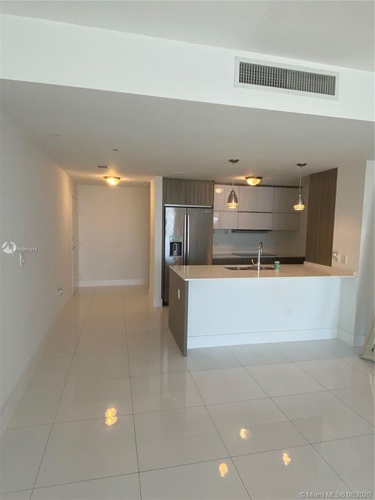 Recientemente alquilado: $3,400 (3 camas, 3 baños, 0 Pies cuadrados)