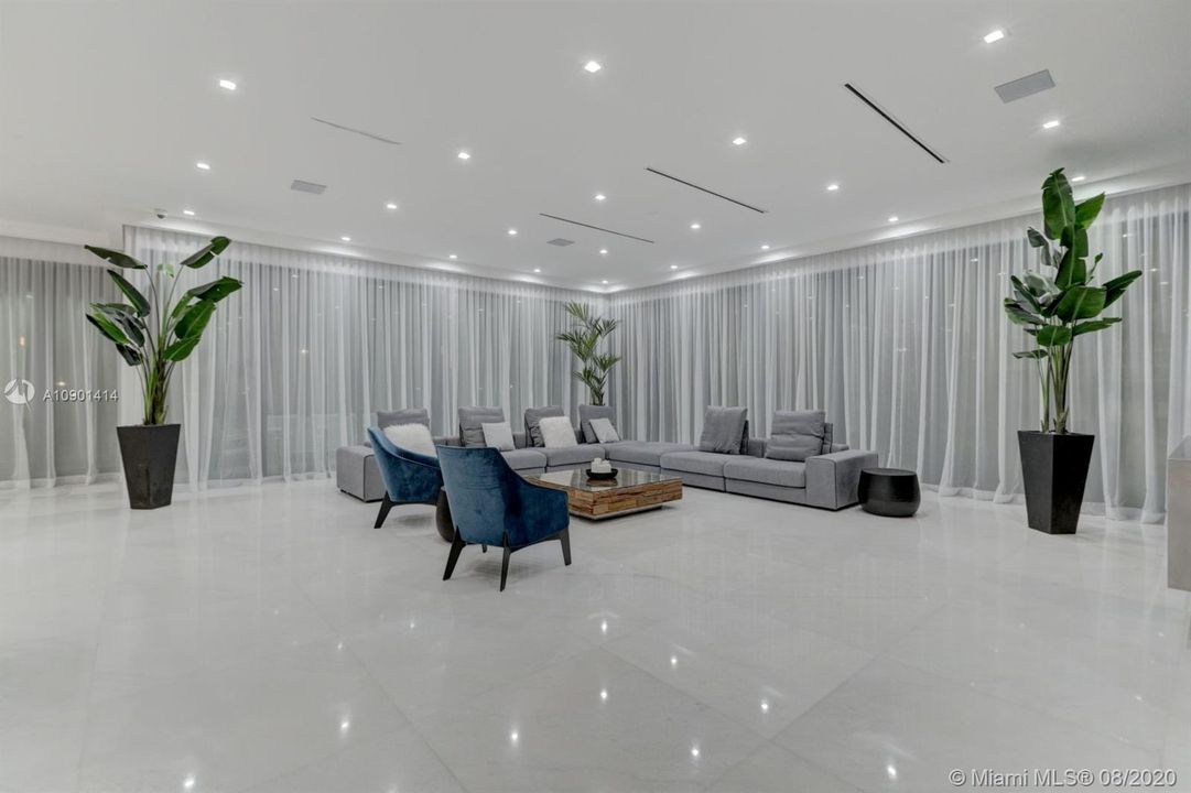 Vendido Recientemente: $4,999,000 (5 camas, 6 baños, 6306 Pies cuadrados)