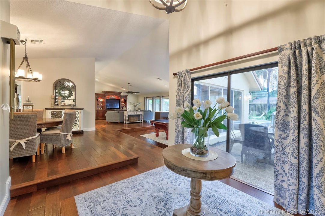 Grand entrance/foyer