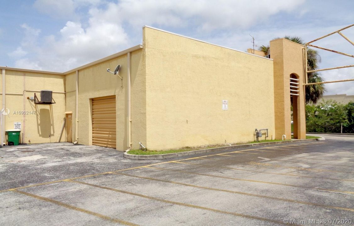 Vendido Recientemente: $558,000 (0 camas, 0 baños, 0 Pies cuadrados)
