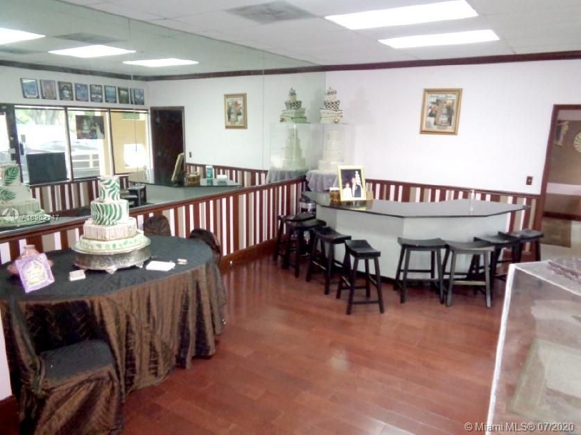Vendido Recientemente: $558,000 (0 camas, 0 baños, 0 Pies cuadrados)