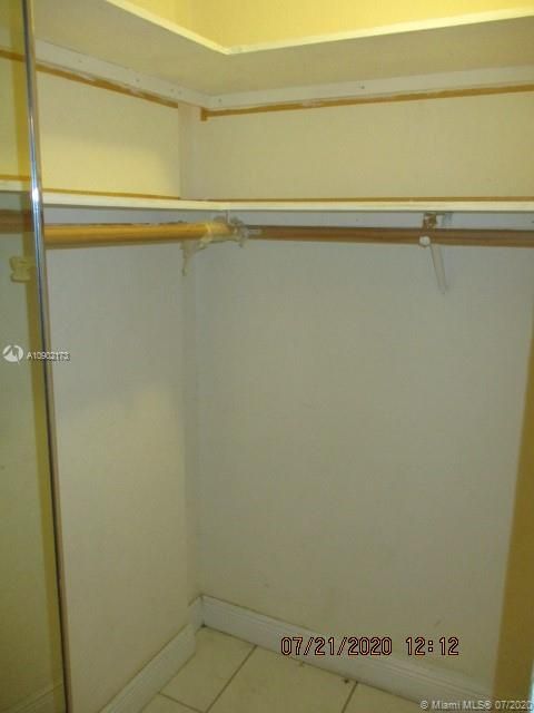 Vendido Recientemente: $165,000 (1 camas, 1 baños, 720 Pies cuadrados)