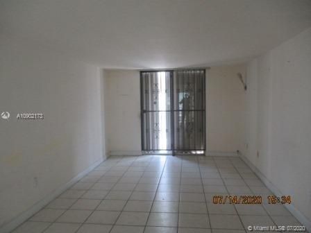 Vendido Recientemente: $165,000 (1 camas, 1 baños, 720 Pies cuadrados)