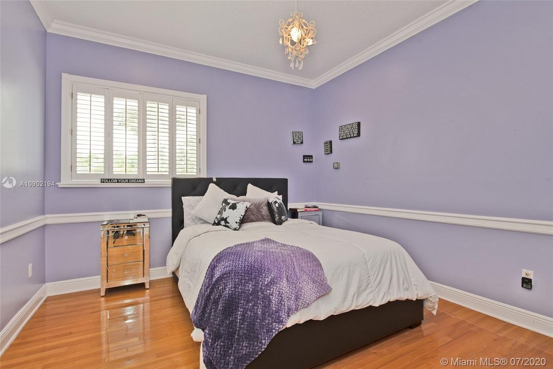 Vendido Recientemente: $1,895,000 (9 camas, 9 baños, 8346 Pies cuadrados)